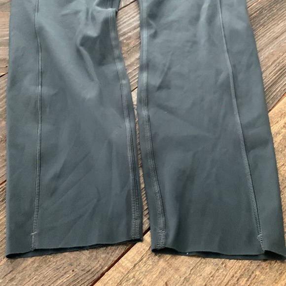 Lululemon Fast and Free Tight II 25" *Non-Reflective Nulux size 10 - Picture 8 of 13